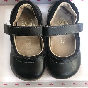 See Kai Run size 6 Mary Jane shoes toddler girl